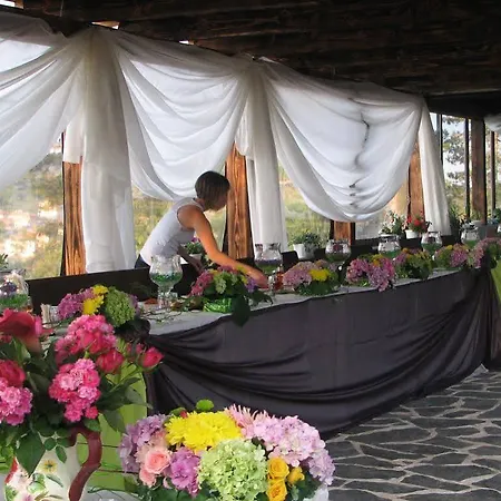 Hotel Family Kalifer *