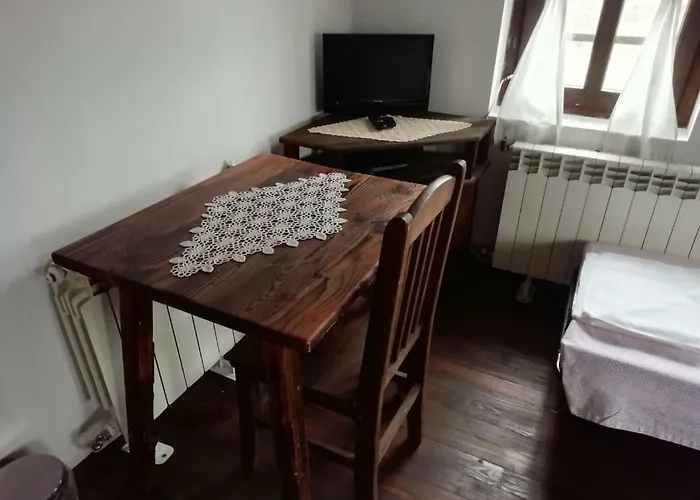 Family Kalifer Hotel *